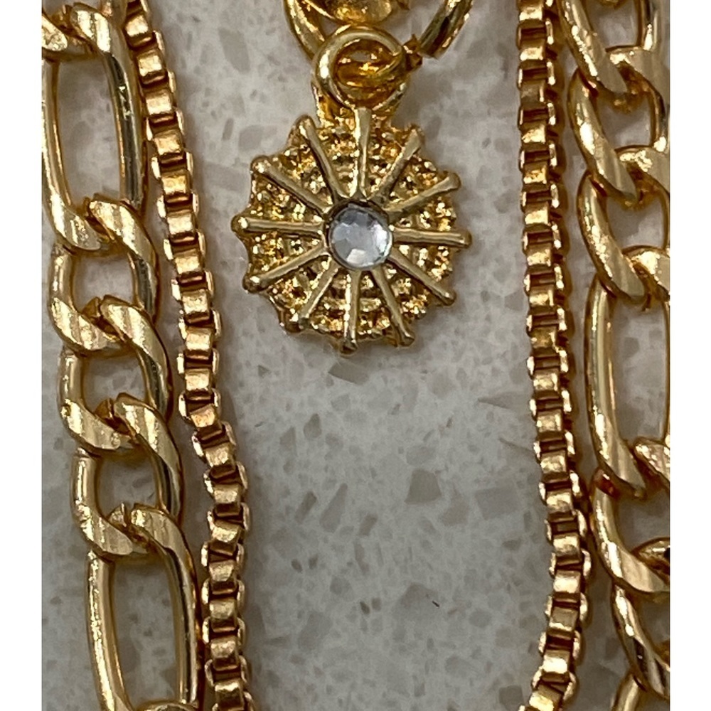 🦁Host Pick🦁Lion and gem medallion layered necklace. New. - Picture 4 of 6